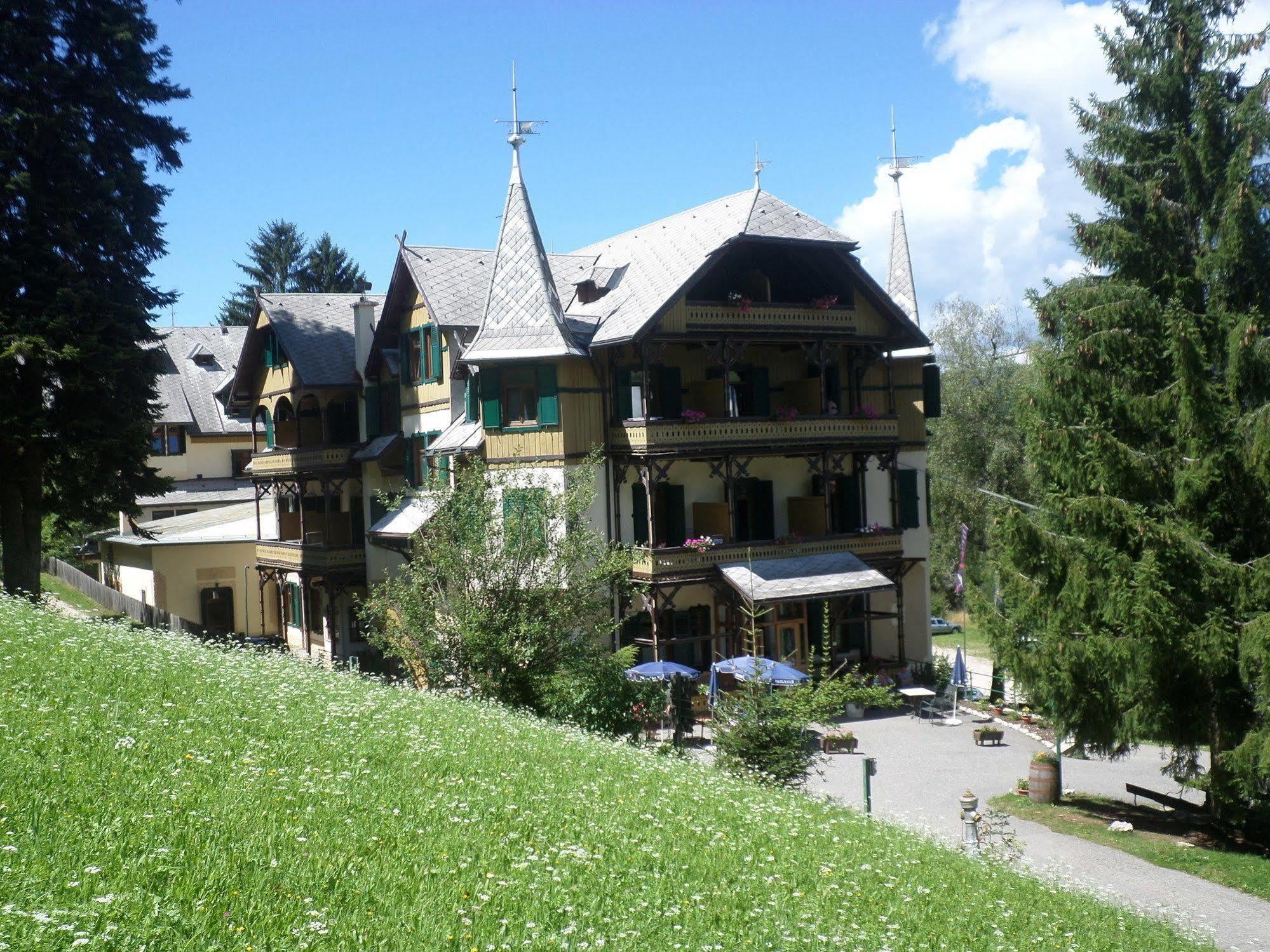 Hotel Salegg سويسي المظهر الخارجي الصورة