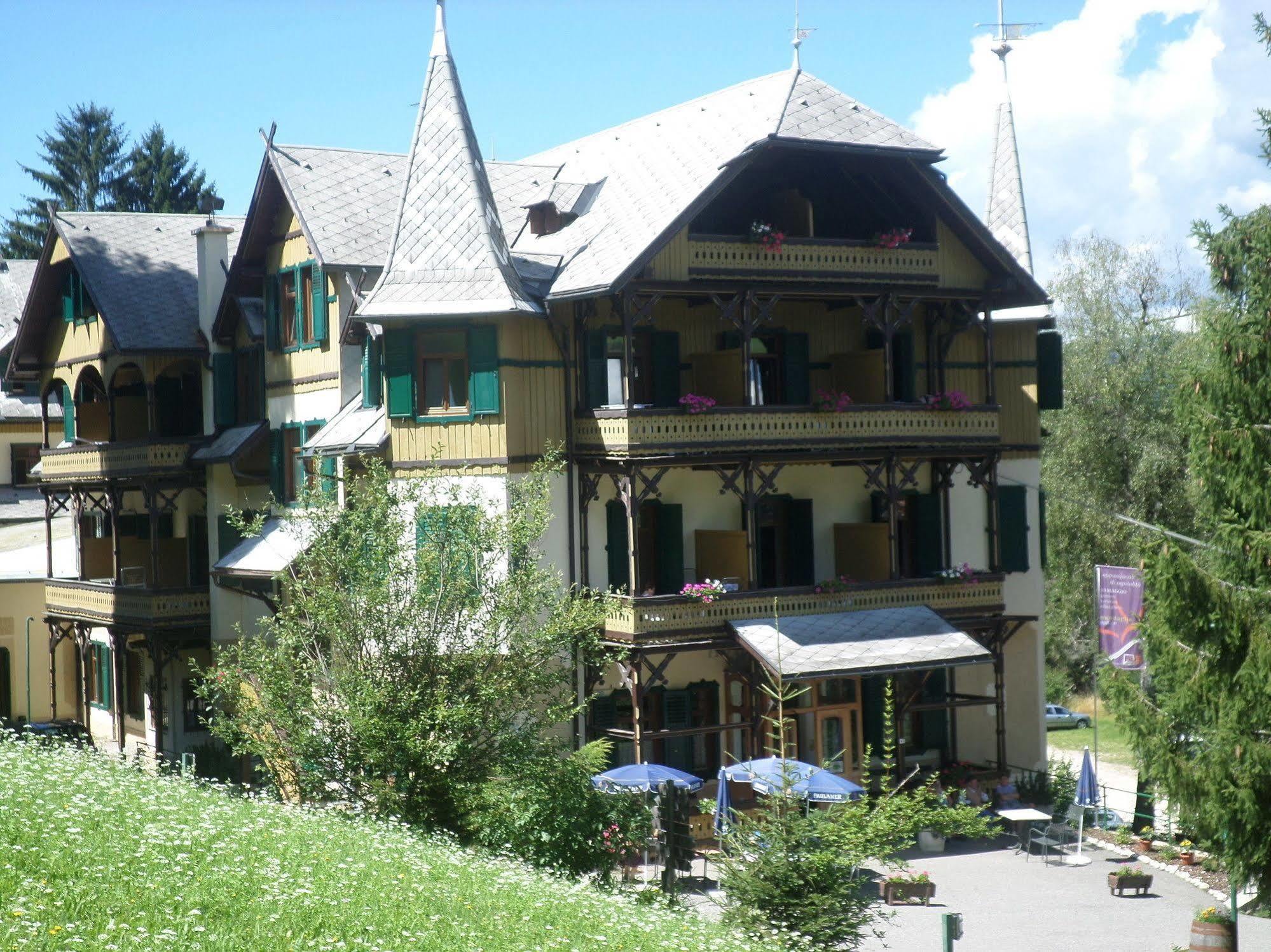 Hotel Salegg سويسي المظهر الخارجي الصورة